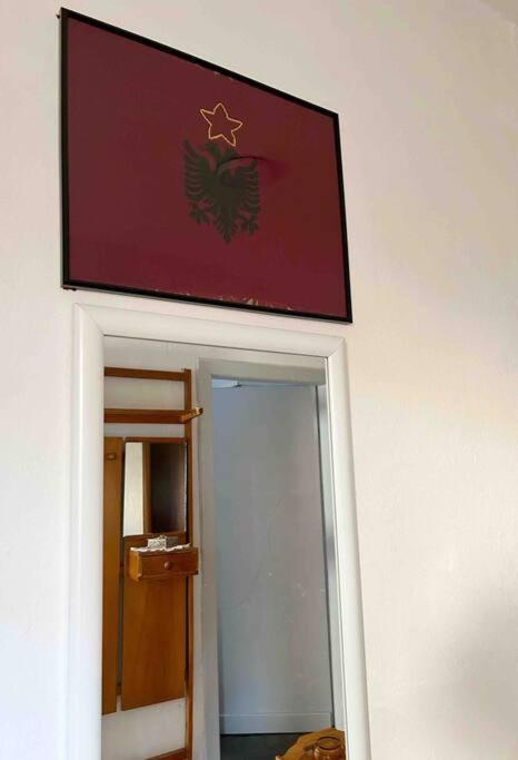 Communist Style Room شكودر المظهر الخارجي الصورة