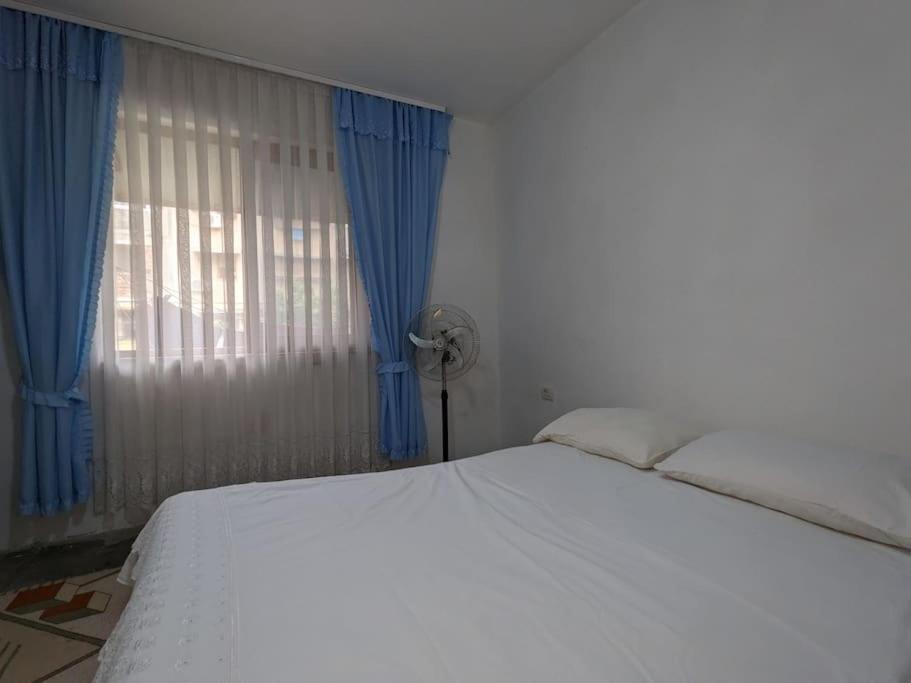 Communist Style Room شكودر المظهر الخارجي الصورة